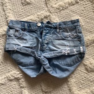 One teaspoon bandits shorts SIZE 25
